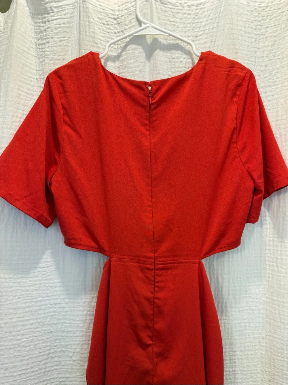 Abercrombie & Fitch Red Twist-Front Cutout Maxi Dress